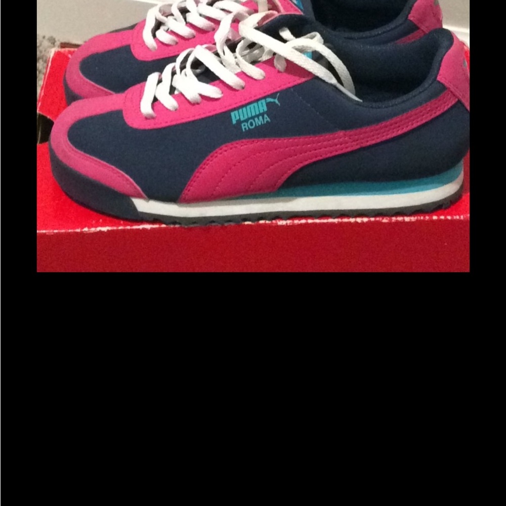 Puma Roma Pink and Blue Sneakers